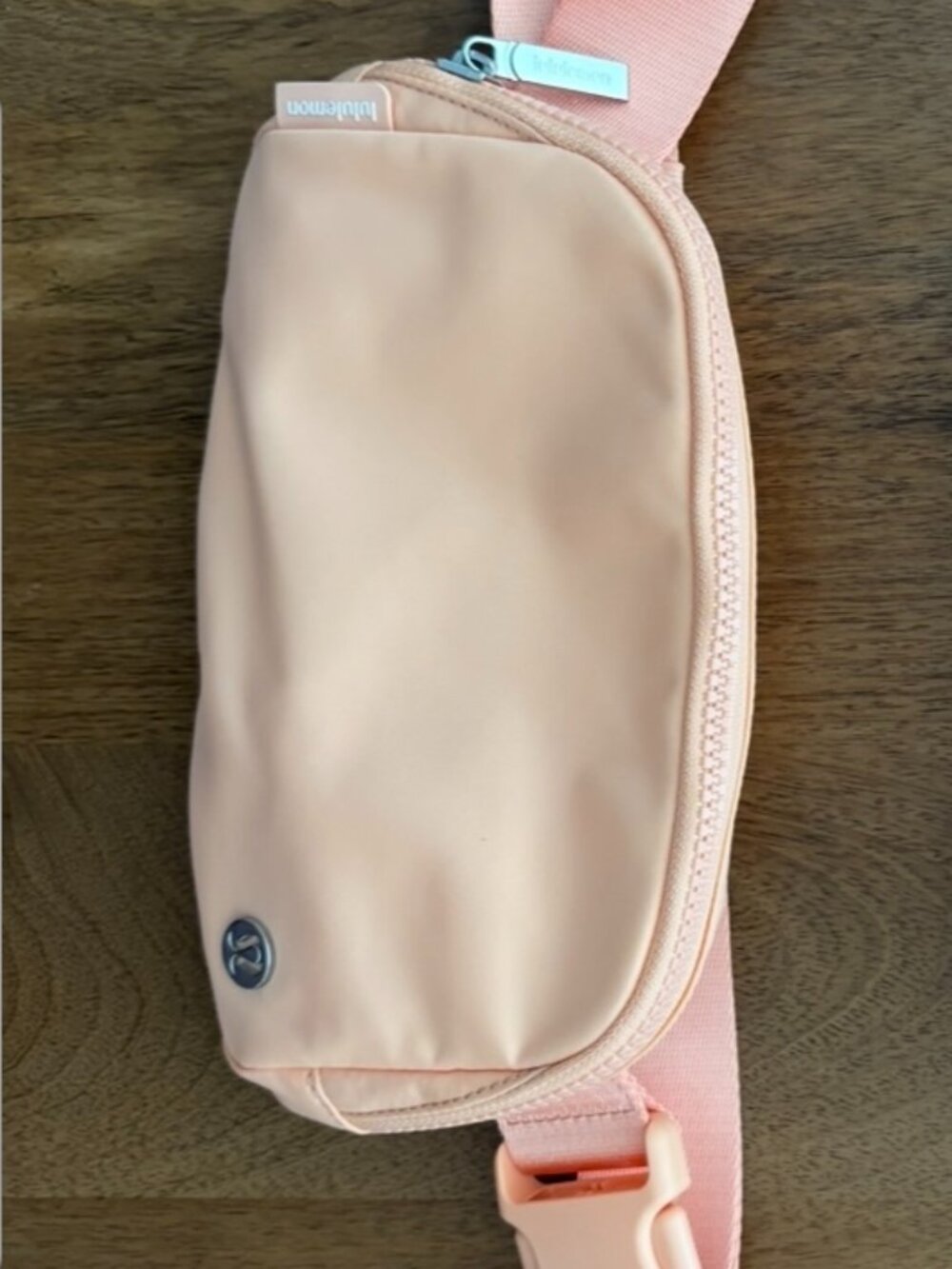 Lululemon Everywhere Belt Bag 1L